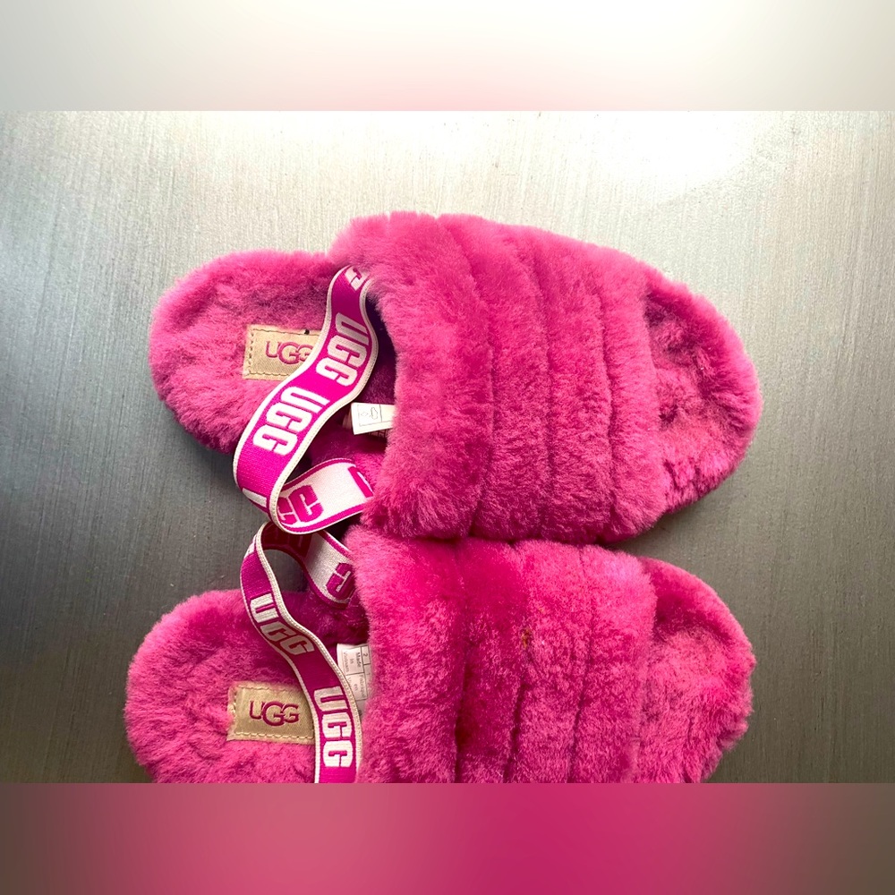 Ugg Pink Girl Slippers